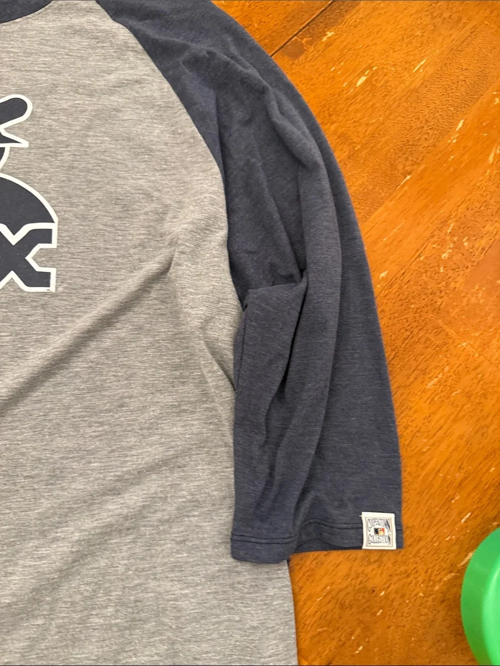 Nike Grey and Navy Chicago White Sox Raglan Tee xl cooperstown collection